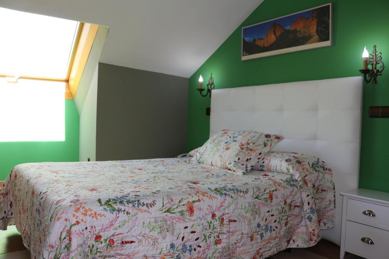 Hostal Don Jaime I Y II Segovia Eksteriør billede