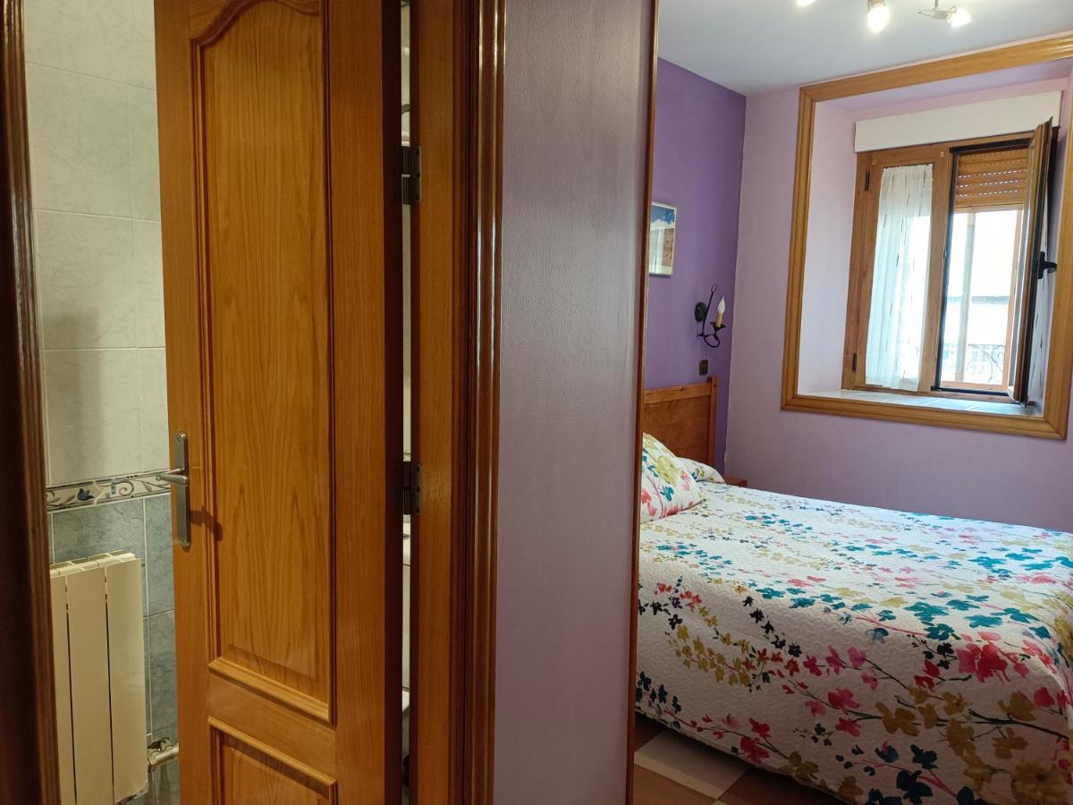 Hostal Don Jaime I Y II Segovia Eksteriør billede