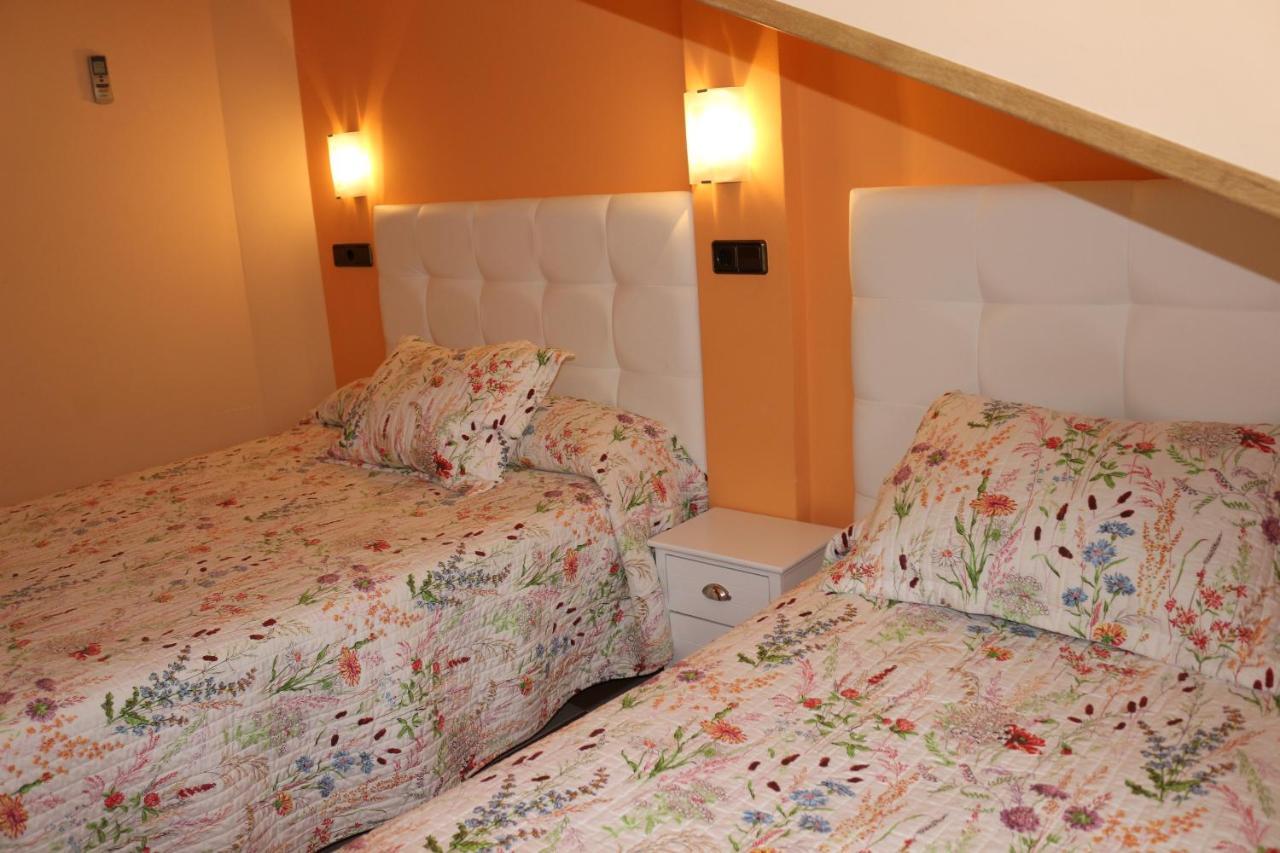 Hostal Don Jaime I Y II Segovia Eksteriør billede