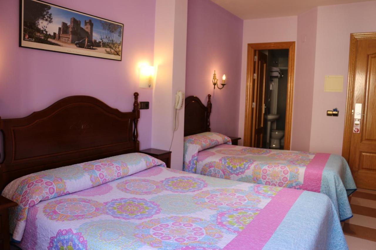 Hostal Don Jaime I Y II Segovia Eksteriør billede