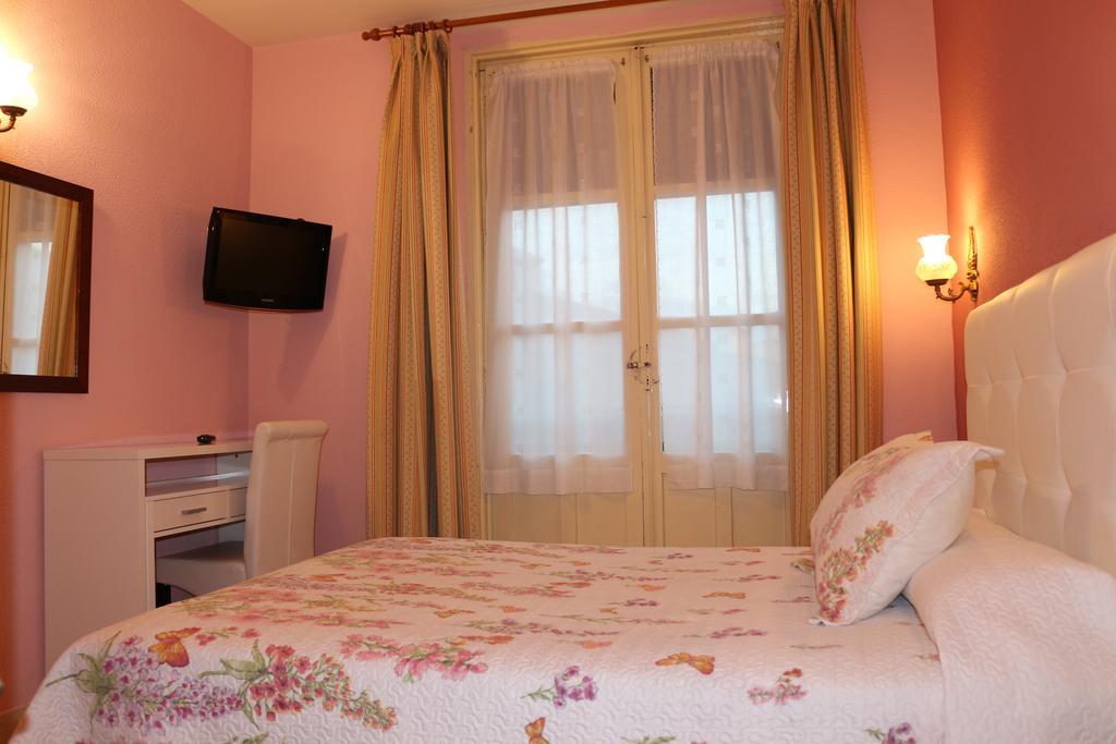 Hostal Don Jaime I Y II Segovia Eksteriør billede