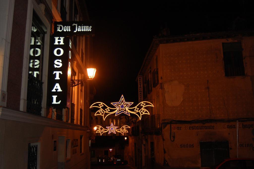 Hostal Don Jaime I Y II Segovia Eksteriør billede