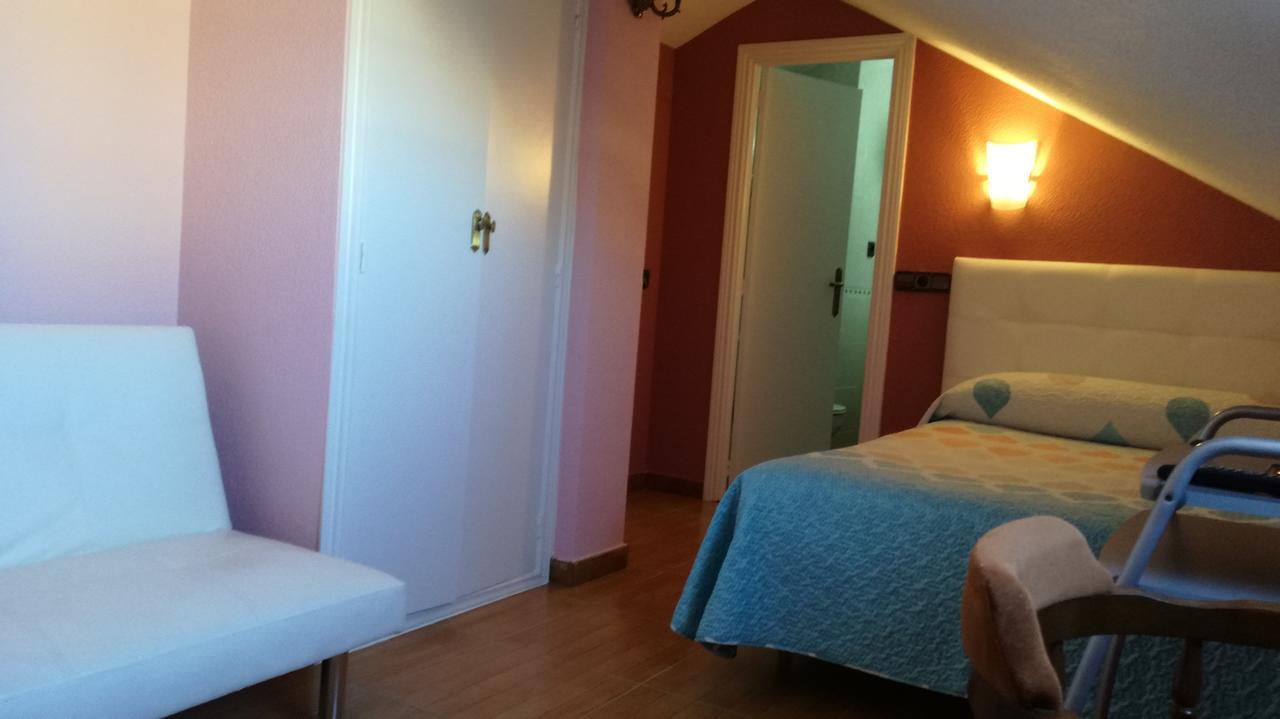 Hostal Don Jaime I Y II Segovia Eksteriør billede