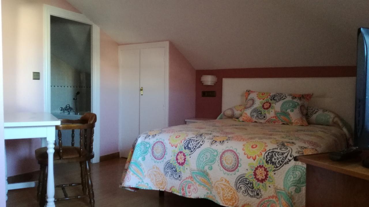 Hostal Don Jaime I Y II Segovia Eksteriør billede